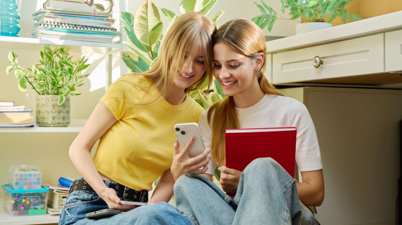 De-los-likes-a-los-límites-Adoleciencia