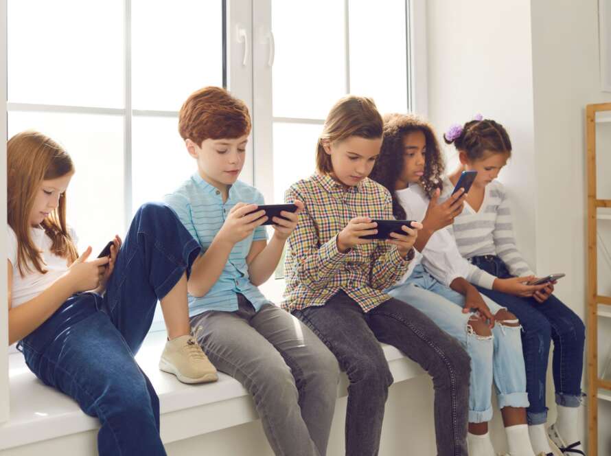 La-infancia-en-la-era-digital-Adoleciencia